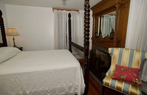 West Edmeston Maison | Falls House at Horned Dorset Artists' Colony