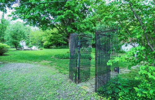Copake Falls Maison | Falls Reach In The Heart of Copake