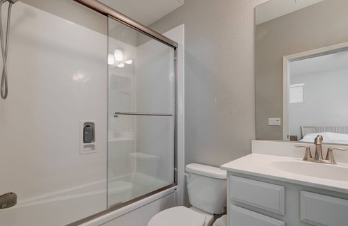 Rocklin Maison | Fam-friendly | Free Prking | Trails, Parks & more