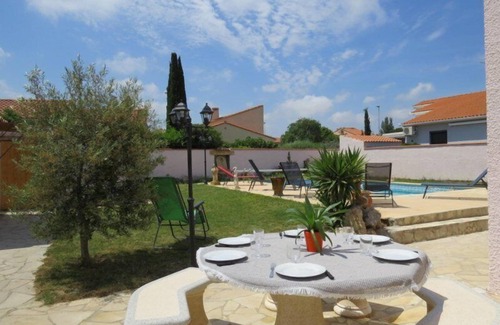 Saint-Hippolyte Maison | Villa familiale piscine privée proche plage 6PC7