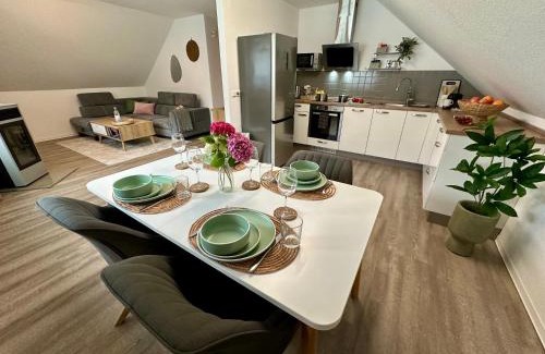 Bad Lippspringe Appartement | Familie oder beruflich - 2 Schlafzimmer - 3 Betten - Geräumig - Küche - Gemütlich