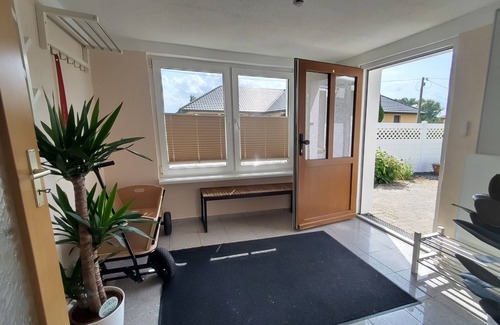 Behren-Luebchin Appartement | Familienfreundliche Ferienwohnung in Seenähe