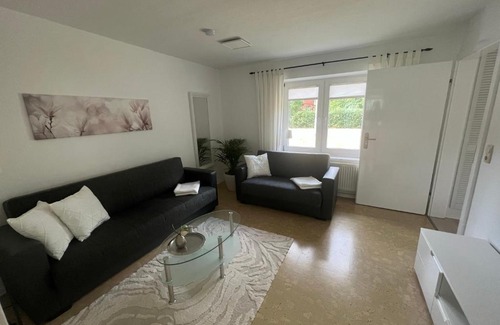 Badow Appartement | Familienfreundliche Ferienwohnung mit Wintergarten