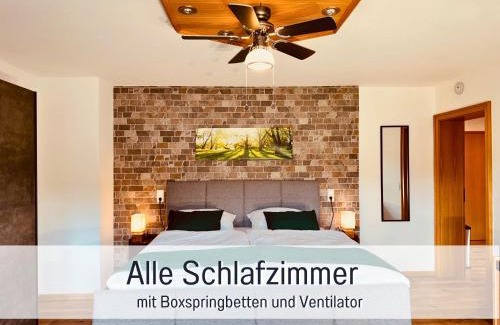 Rixfeld Maison | Familientreffen - Ganzes Haus - Spielplatz - Spielzimmer - Garten - Scheune - Terasse - Grill - Ferienhaus Taufstein