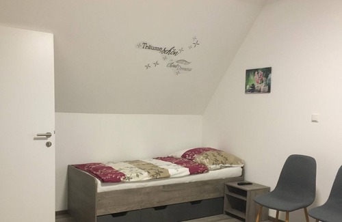 Neusiedl am See Appartement | Familienzimmer, Dusche, WC - Pension Seeblick Latzko