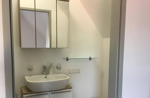 Neusiedl am See Appartement | Familienzimmer, Dusche, WC - Pension Seeblick Latzko