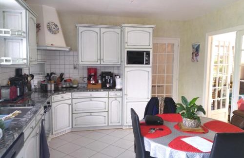 Avrille Maison | Familly
