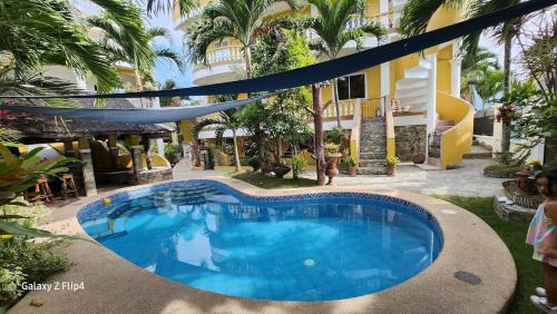 Puerto Galera Appartement | Family 2 bed apartment with stunning sea views