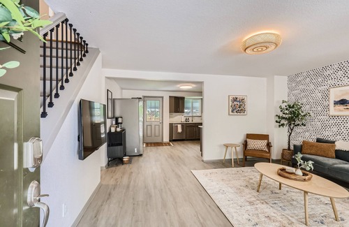 South Westminster Maison | Family and Dog Friendly - Game Room - Central Location Between Denver & Boulder