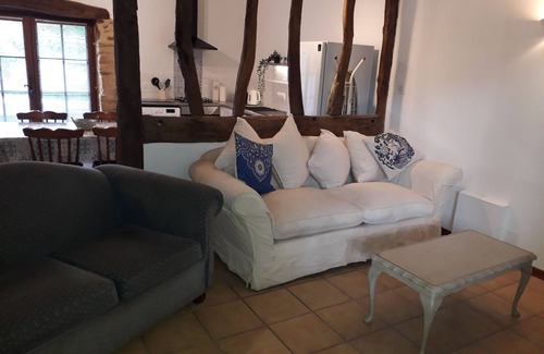 Frayssinet-le-Gelat Maison | Retraite rurale de 3 chambres pour familles et animaux domestiques près de la rivière Lot et des vignobles