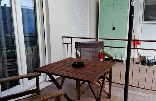 Galatsi Appartement | Family apartment in a near center of Athens suburb. Pet friendly!