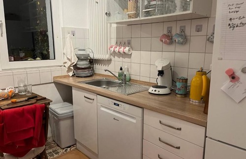 Nordend Appartement | Family Apartment with Garden View