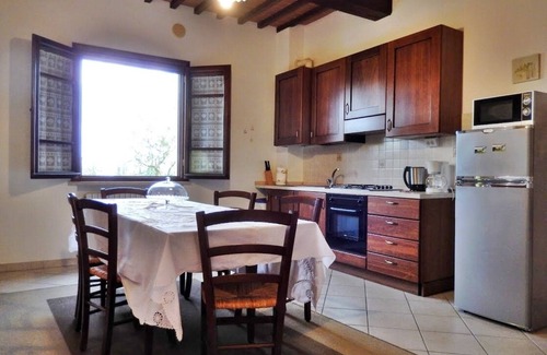 Fucecchio Appartement | Family Apartment With Pool, Garden and Bbq, Easy Access From Ryan Pisa Airport