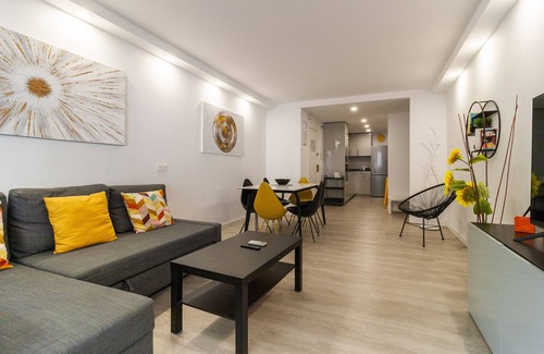 Parque Ayala Appartement | Family Apt next to tren Station by SharingCo