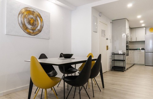 Parque Ayala Appartement | Family Apt next to tren Station by SharingCo
