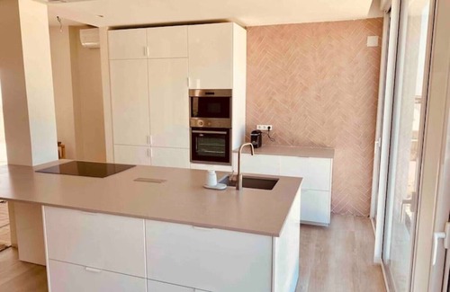 Urbanizacion Puerto de Estepona Villa | Villa familiale de plage - Piscine privée (chauffée) - 8 pers - Estepona