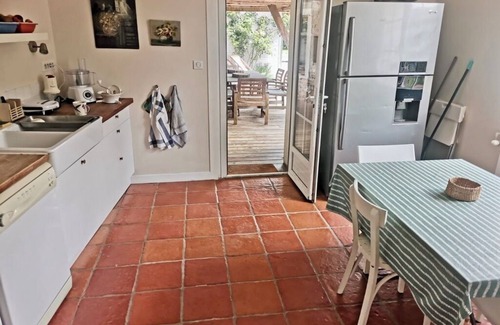 Sauveterre-Saint-Denis Maison | Loue maison de campagne familiale - 12 couchages