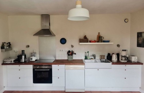 Sauveterre-Saint-Denis Maison | Loue maison de campagne familiale - 12 couchages