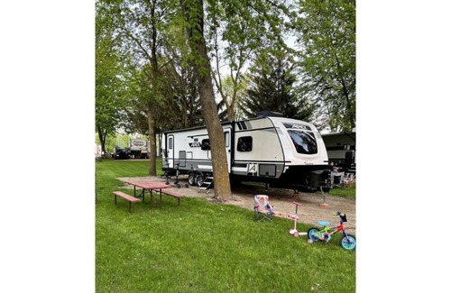 Gore Maison | Family Camper for 6