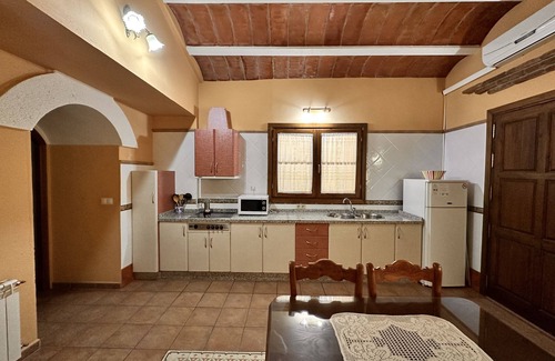 Benalua de Guadix Appartement | Cave familiale pour 4 personnes