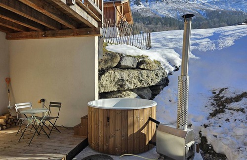 Valmorel Chalet De Ski | Chalet spacieux à Valmorel, 10 pièces, 24 pers. – terrasse, babyfoot, garage électrique