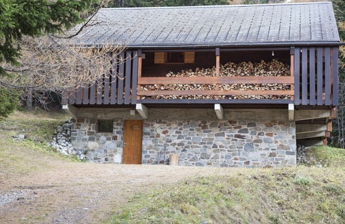 La Fouly Chalet De Ski | Chalet familial de caractère
