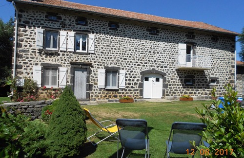 Alleyrac Maison | Gite Familial, 3 clefs, calme, carrefour de la randonnée,Sud de l'auvergne