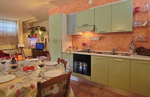 Furlo Maison | Family Cottage in Cagli with Pool