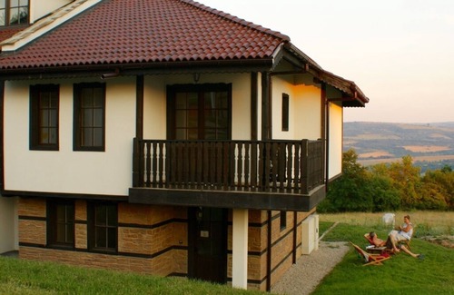 Dryanovo Maison | Familles / couples ou vacances d'évasion / retraite rurale avec une vue magnifique sur la montagne