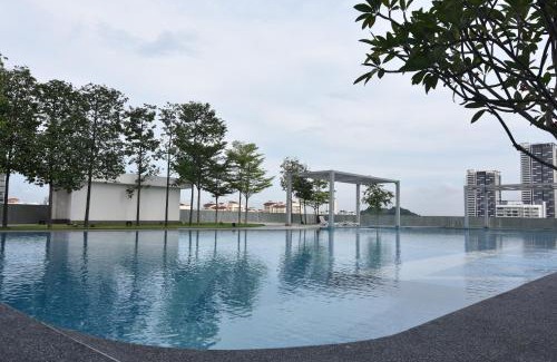 The Strand Appartement | Family Cozy Homestay - Alpha IVF at Strand Mall