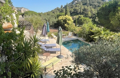 Les Baux-de-Provence Maison | Maison de charme avec piscine privée aux Baux-de-Provence au cœur des Alpilles
