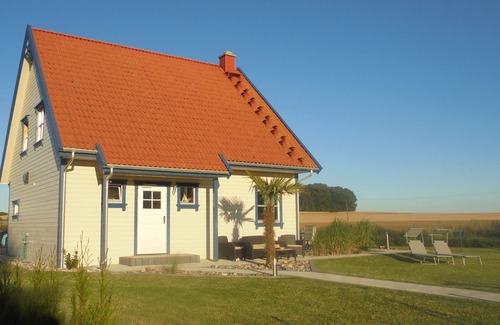 Gnies Maison | maison non-fumeurs pour les familles avec grand jardin et belle vue