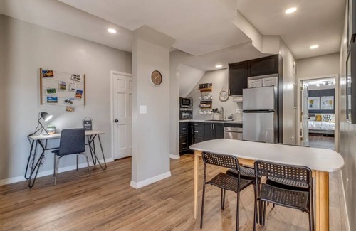 Briargate Maison | Family-Friendly - Cozy Modern - Convenient - USAFA - Air Force Academy