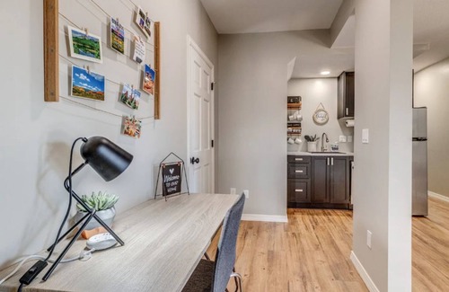 Briargate Maison | Family-Friendly - Cozy Modern - Convenient - USAFA - Air Force Academy