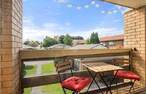 Moonee Ponds Maison | Stylish Moonee Ponds Townhouse with Courtyard
