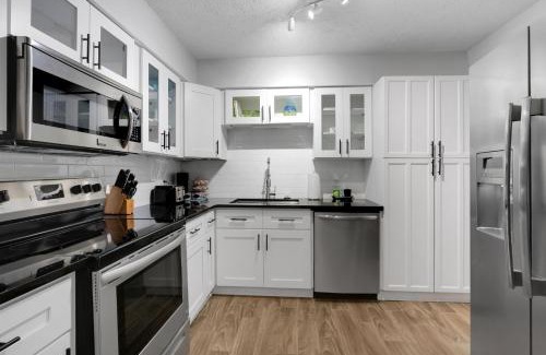 Powder Springs Maison | Family-Friendly 3BR Oasis in Powder Springs home