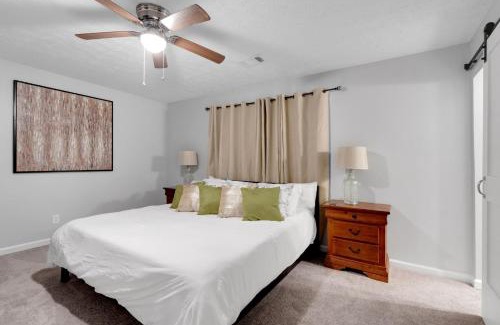 Powder Springs Maison | Family-Friendly 3BR Oasis in Powder Springs home