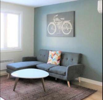 Nouveau-Rosemont Appartement | Family-Friendly 3BR Home with Backyard