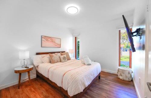 Olympia Heights Maison | Family-Friendly 4BR House with Pool in Westchester Miami
