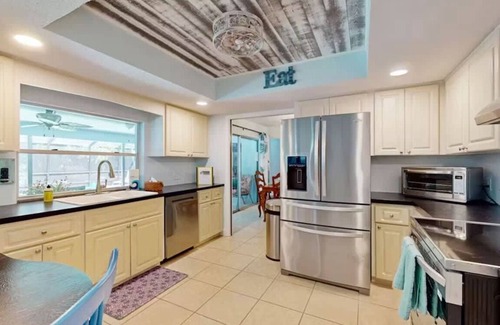 Palma Sola Maison | Family-Friendly 4BR Renovated Pool, Games, Grill Near Manatee River