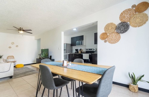 San Rafael Appartement | Family-friendly apartment within 20 minutes from Juan Santamaría Airport.