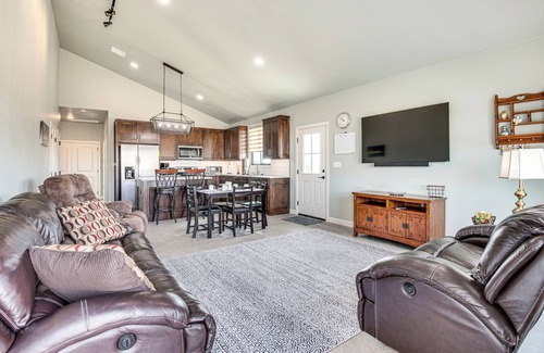 Ponca City Appartement | Family-Friendly Apt w/ Lake Views in Ponca City!
