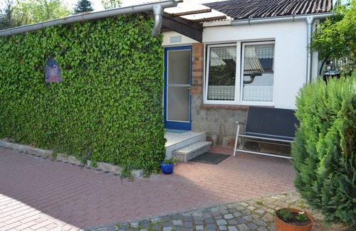 Neubukow Maison | Bungalow familial dans un beau jardin