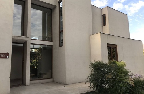 Colina Maison | Pour toute la famille, salle de cinéma, piano, terrain de golf et vue sur la montagne