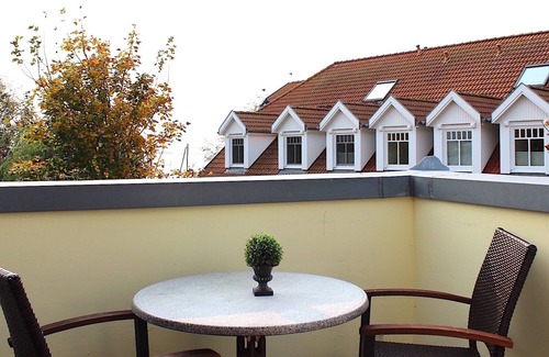 Alt Gaarz Villa | Appartement confort adapté aux enfants, près de la plage, vue mer