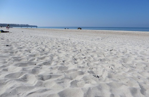Alt Gaarz Villa | Appartement confort adapté aux enfants, près de la plage, vue mer