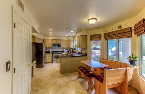 Canada Hills Golf Course Maison | Family Friendly Desert oasis on golf course with Heated Pool!