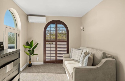 Coronado Foothills Estates Maison | Family Friendly | Foothills| 6 Bedrooms| Sleeps 24