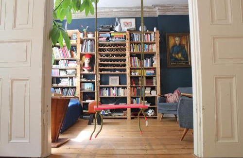 Ottensen Appartement | Family Friendly Funhouse Centrally Located in Ottensen