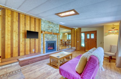 Covington Maison | Nouvelle Liste! Accueil Familial w / Cuisine Complète, Wifi Gratuit, Foyer et Creek!